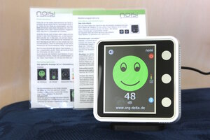 Bild vergr&ouml;&szlig;ern: L&auml;rmampel