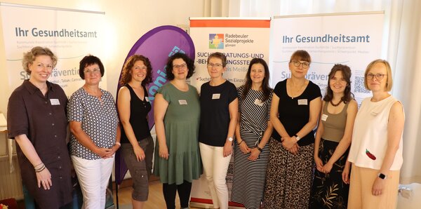 Die Organisatorinnen des Netzwerktreffens der Suchtselbsthilfe im Landkreis Mei&szlig;en