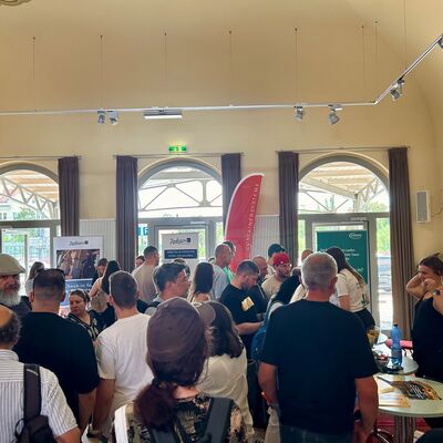 Bild vergr&ouml;&szlig;ern: Jobdate Coswig/Radebeul