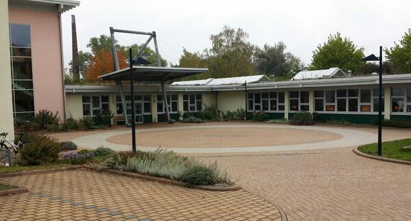 Bild vergr&ouml;&szlig;ern: Ansicht der Schule An der Nassau Mei&szlig;en - Schule mit dem F&ouml;rderschwerpunkt geistige Entwicklung